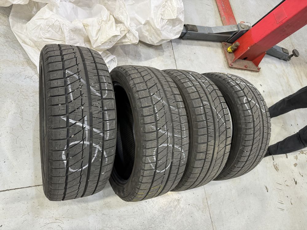 Зимние шины без шипов Sailun/Rovelo Wincool RW06 255/45 R20 105T