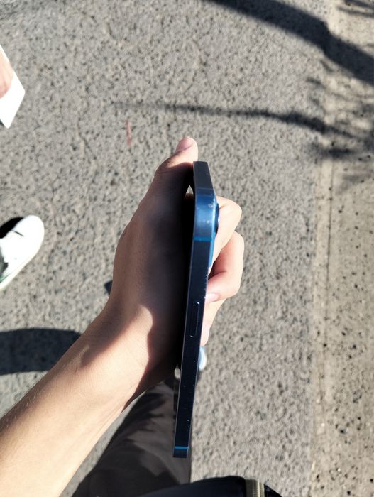 iphone 13,акум 85%