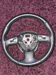 Vând volan audi A4 & două cauciucuri noi 205/55/R16 & 215/55/R16