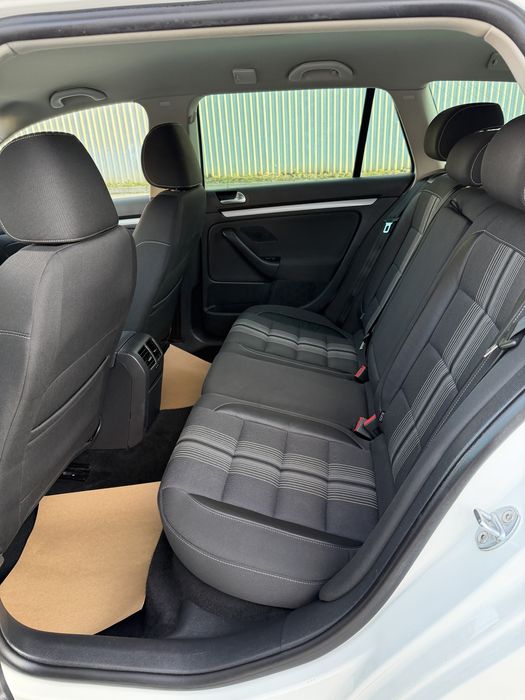 Vw Golf 2,0 tdi model Match!