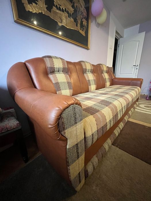 Set canapea si fotoliu extensibil - stare buna, confortabile