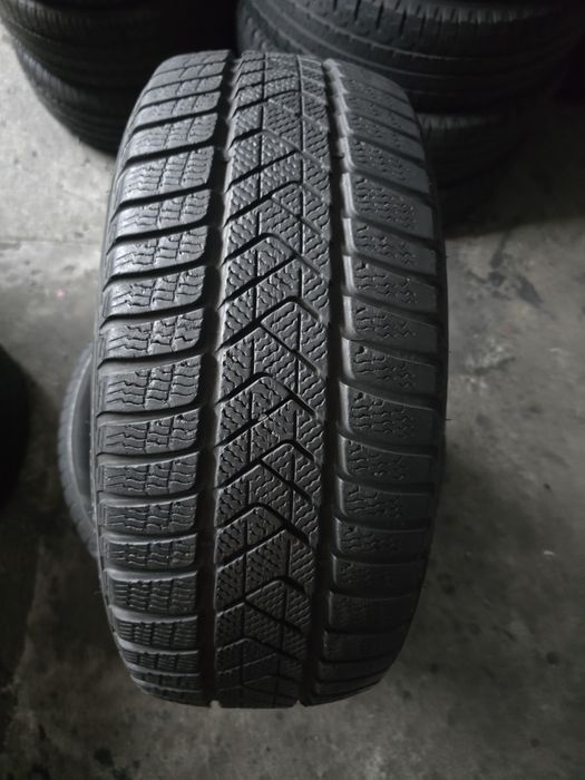 Pirelli 225/45 R18 91H MS iarnă runflat