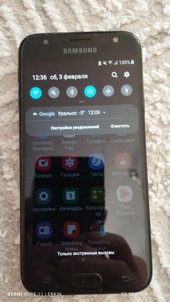 продам телефон samsung J3