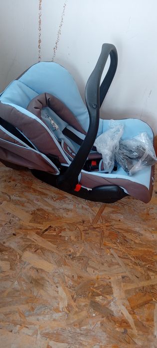 Carut copii în stare foarte bună