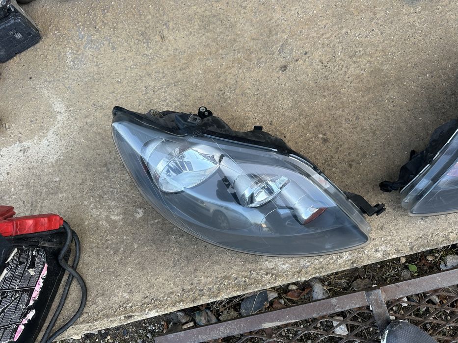 Фар/Фарове за Фолксваген Голф Плюс!