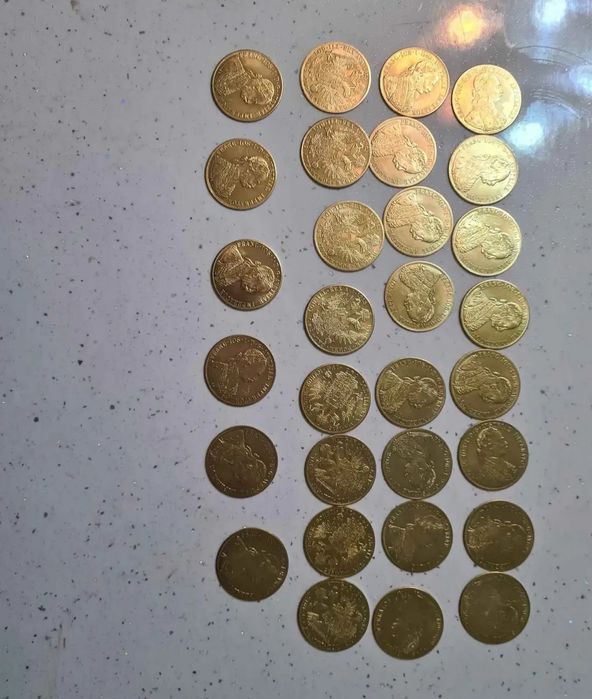 Vând galbeni si salba