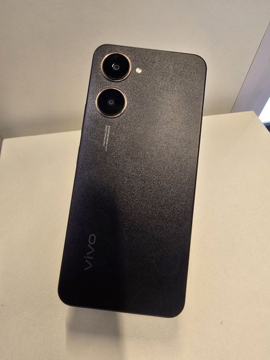 Vivo Y03 128GB в отличном состоянии