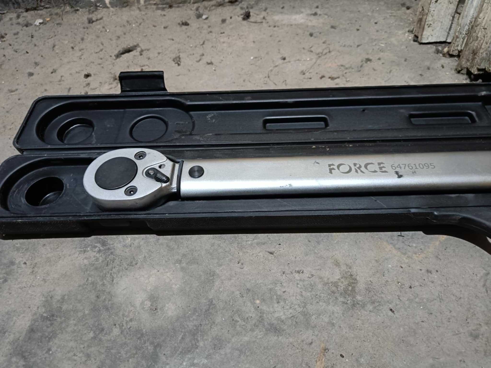 Динамометричен ключ FORCE 3/4