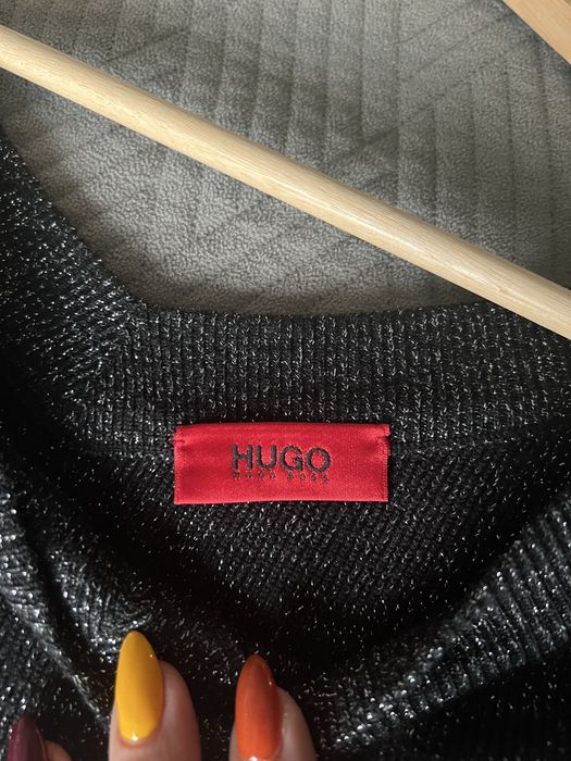 Пуловер/Туника от марката Hugo Boss