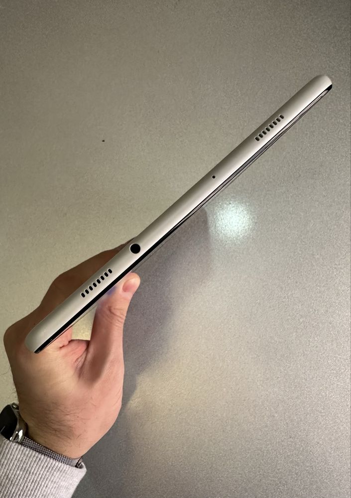 Galaxy Tab A 10.5  wifi yangidek