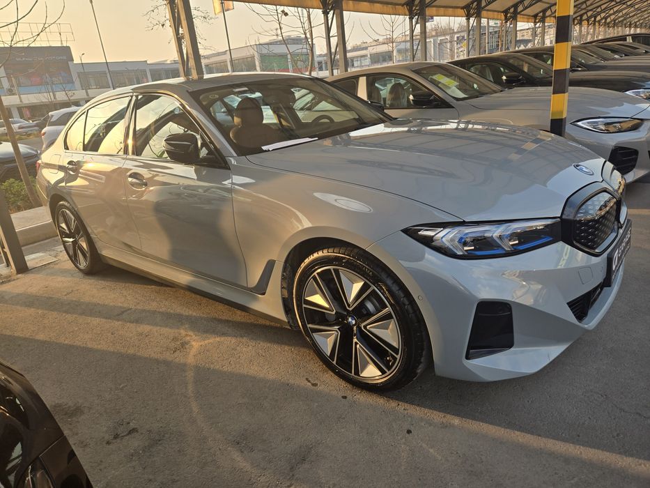 Bmw i3 40L night sport