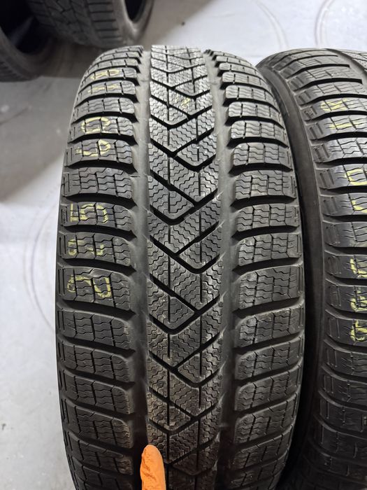 225 60 18 anvelope iarna Pirelli 80% profil