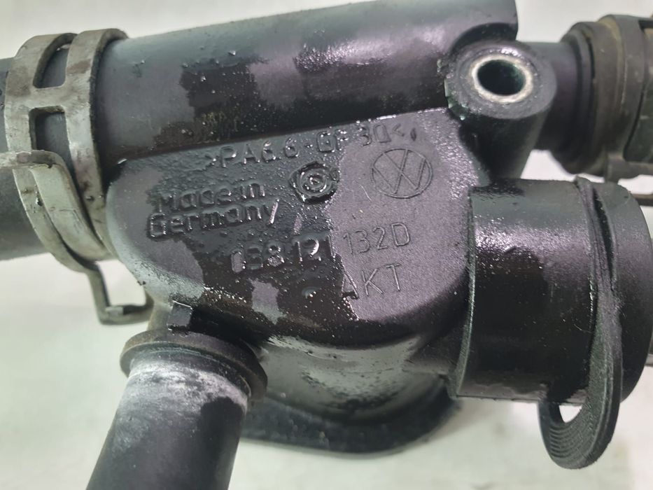 Carcasa termostat 2.0 tdi bpw 038121132d Seat Toledo 2 [1999 - 2006]