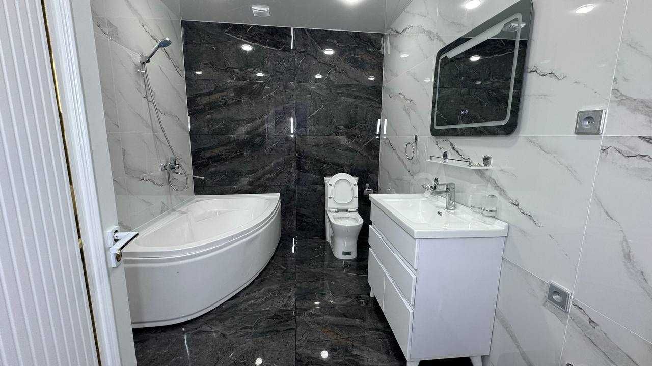 Шахар маркази Оху кафе 4 хонали квартира сотилади. ID: 285880