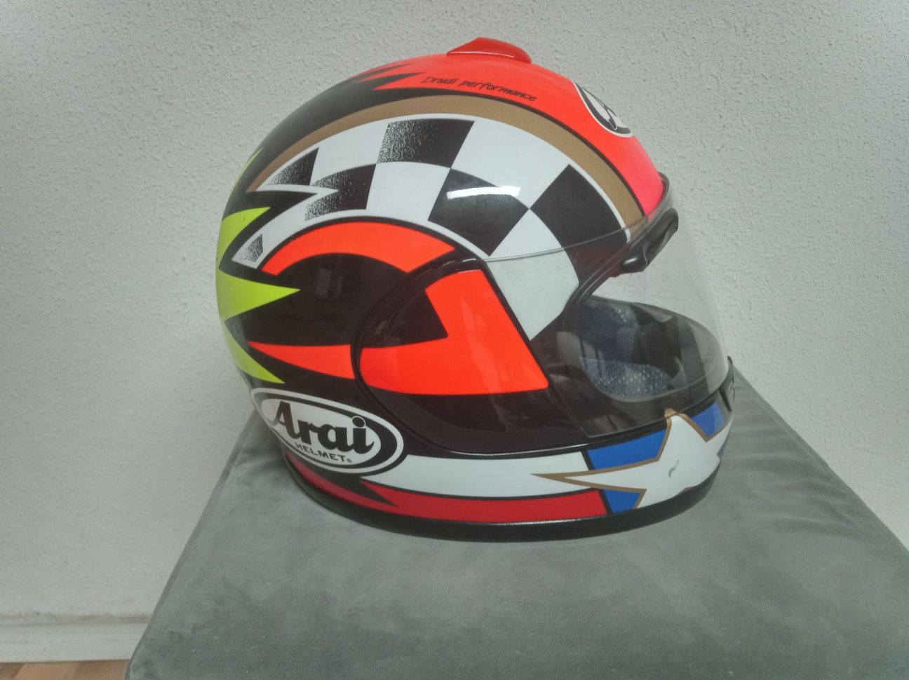 Мото каска Arai Quantum