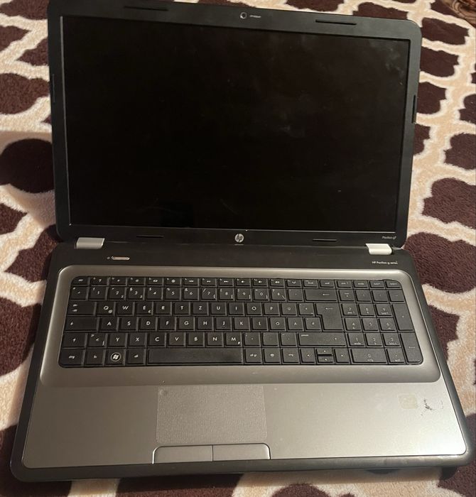 Laptop  hp in stare de funcționare