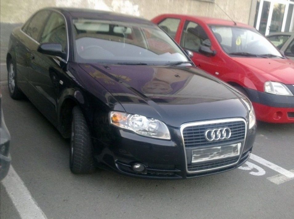 Aripa dreapta spate audi a4 b7 berlina 2.0 tdi 140 cp BLB