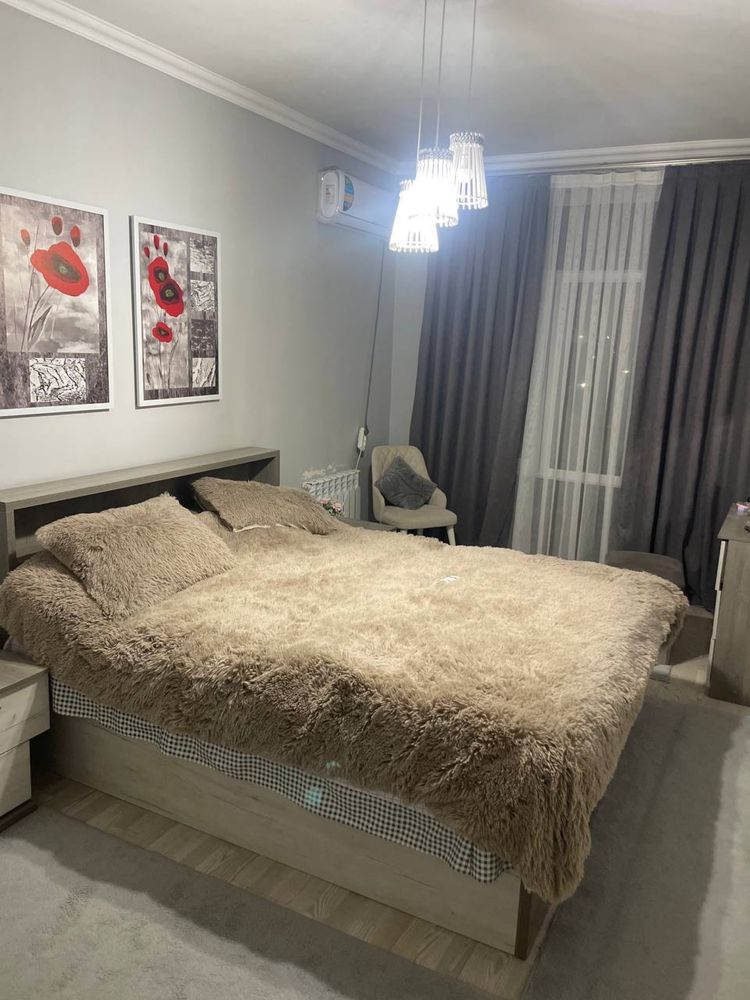 Продается трех комнатная квартира г. Термез ул. Тараккиет дом 3/кв 53