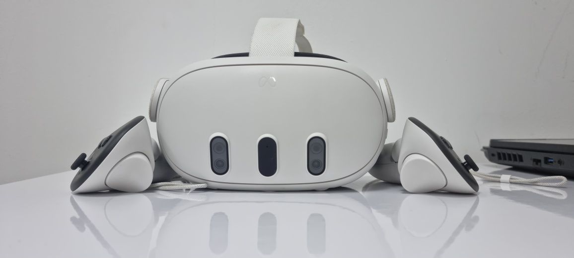 Meta Quest 3 512 GB + купени игри (над 300 лв. стойност)
