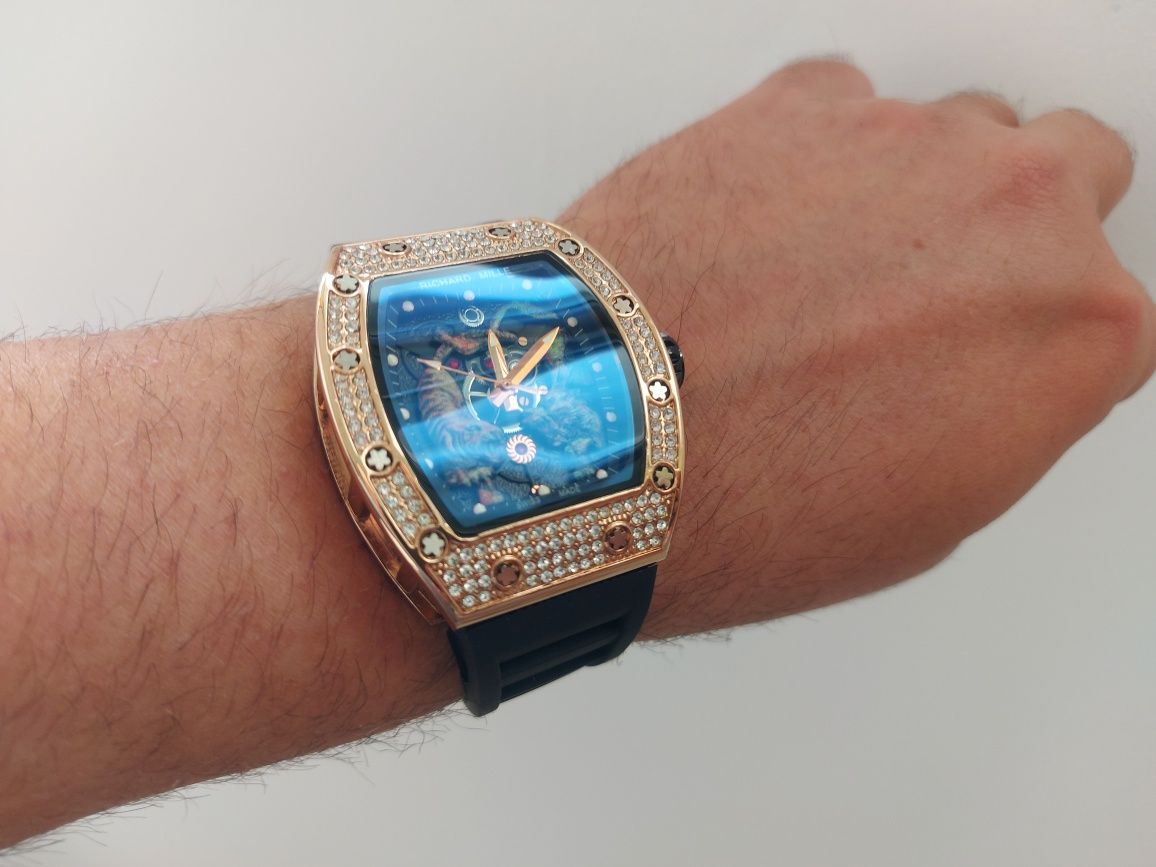 ЧИСТО НОВ ! Мъжки часовник "Richard Mille" (Tiger & Dragon)
