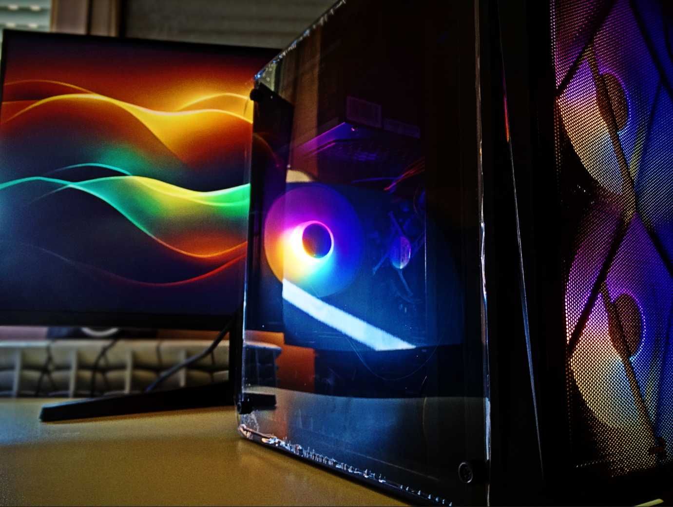ГЕЙМЪРСКИ КОМПЮТЪР (i7, 16gb, R9390X, SSD, HDD) за игри или работа
