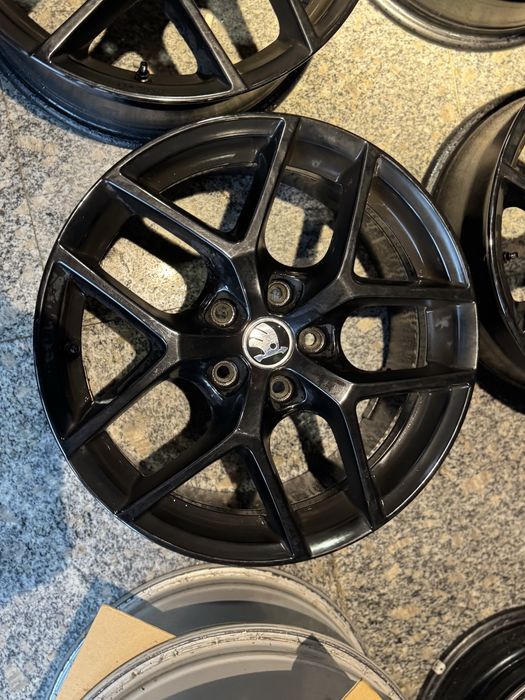 Jante Aliaj 17 5x112 Skoda Superb Octavia Vw Passat Golf