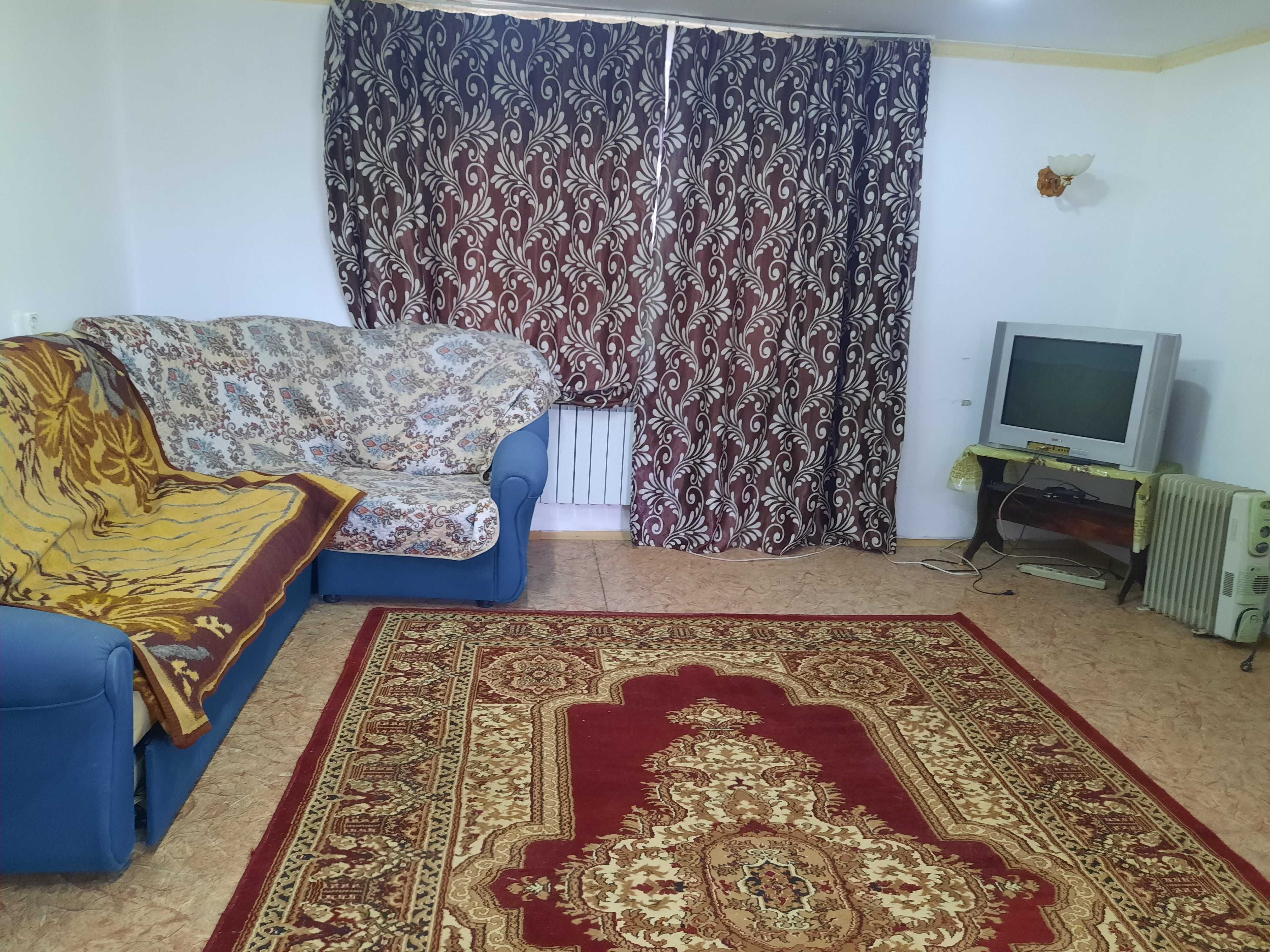 Жүмыскерде үи жалга беріледі 2 бөлмелі 2 кабата