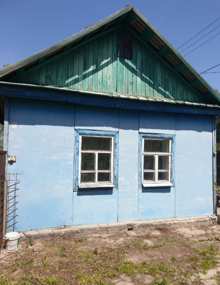 Продаём небольшой дом