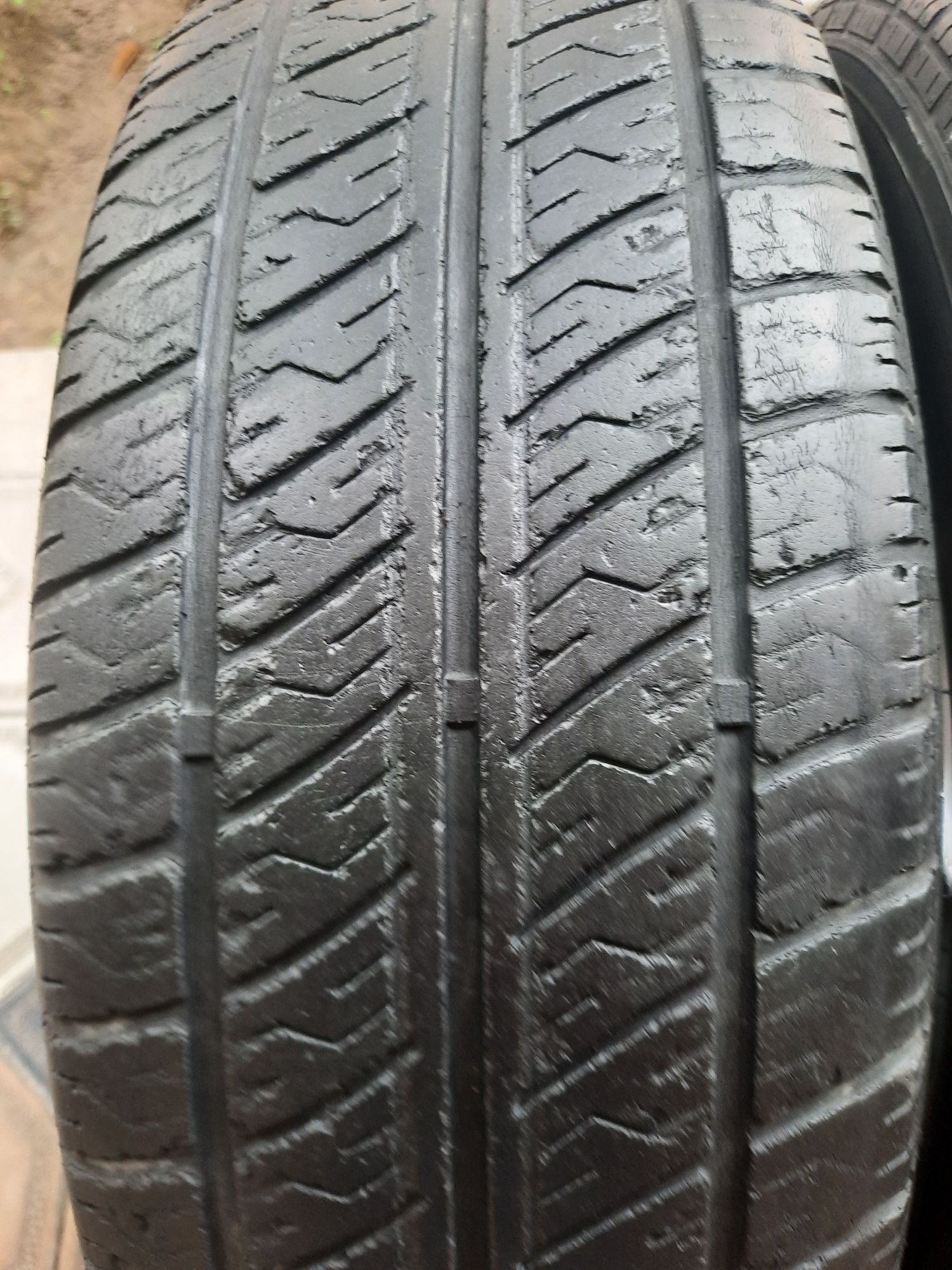 205/70R14 Сотилади 2 дона