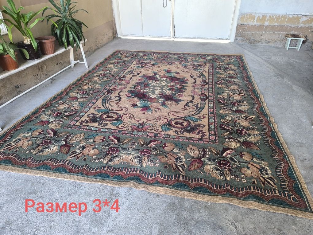 Продаются ковры, паласы и дорожки