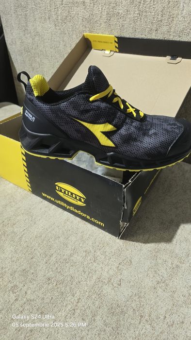 Diadora  bocanci plasa  nr 39 nr 40  nr 46. Nr 47