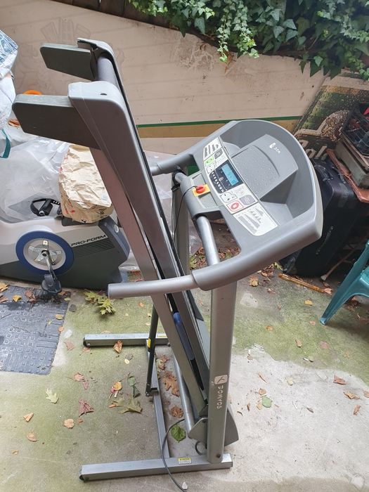 Vând banda de alergat