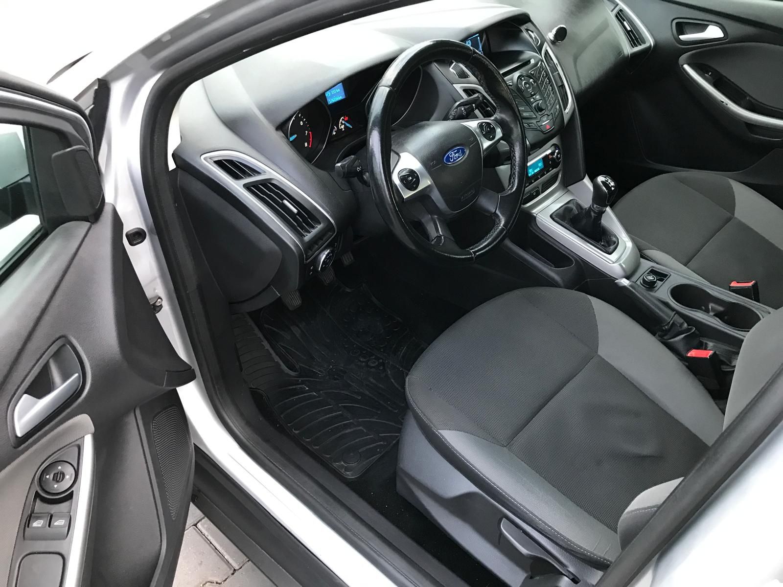 Ford Focus MK3 - An 2013 - 1,6 benzina TI-VCT - 125 cp - Euro 5