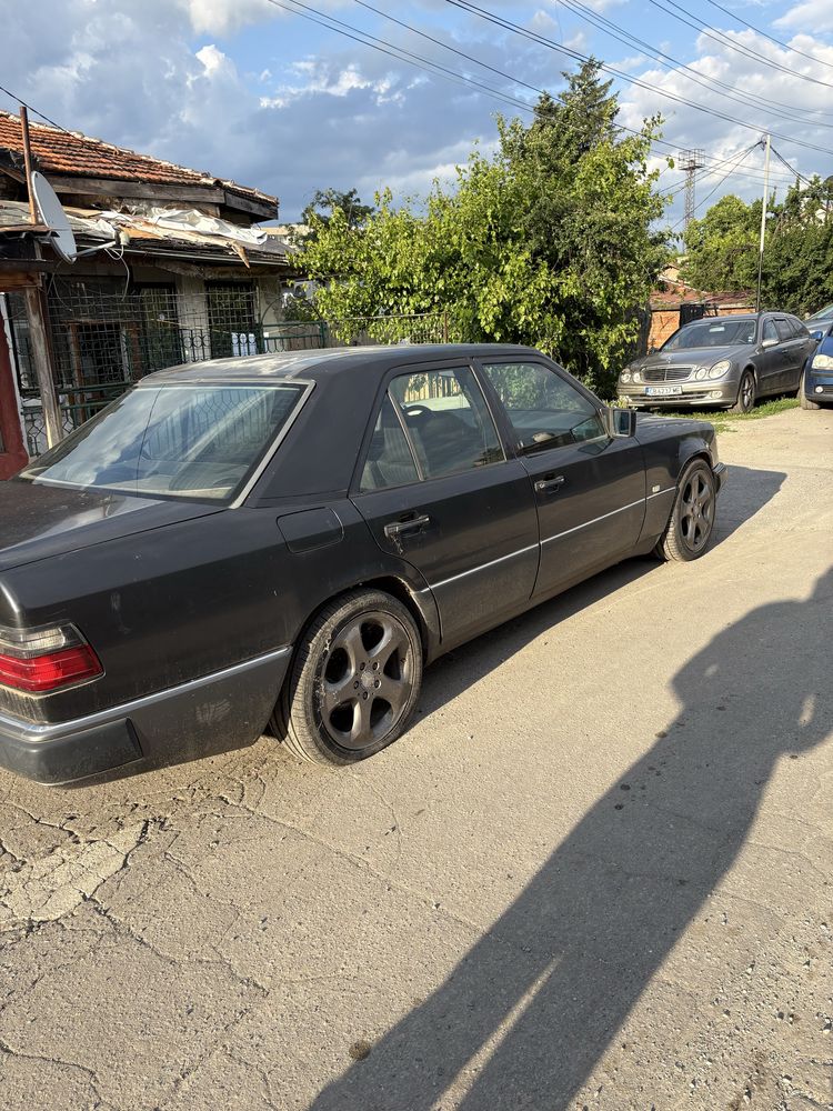 Продавам 124 за подробности на лично