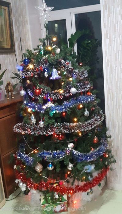 Продам новогоднюю ёлку 2,1 метра с полным набором украшений!