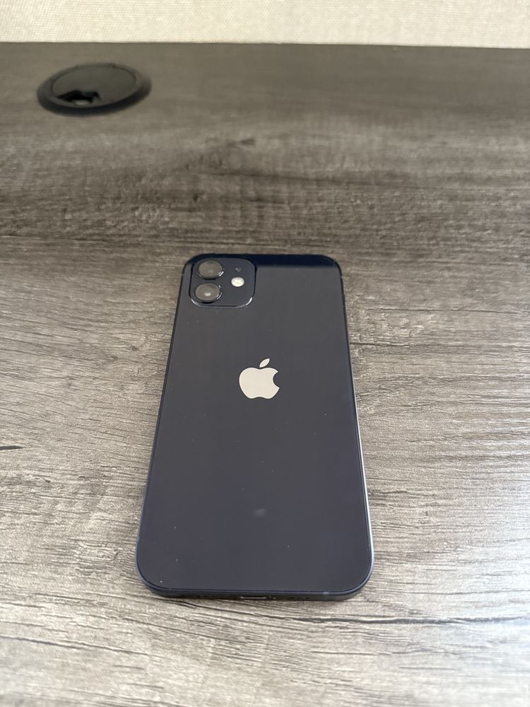 Запазен iPhone 12 128GB