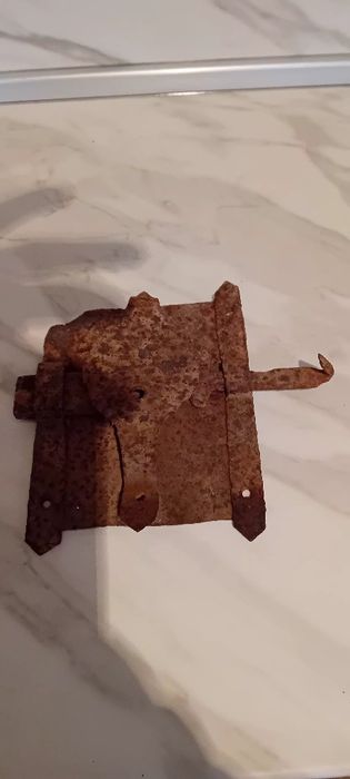 Стари възрожденски брава.