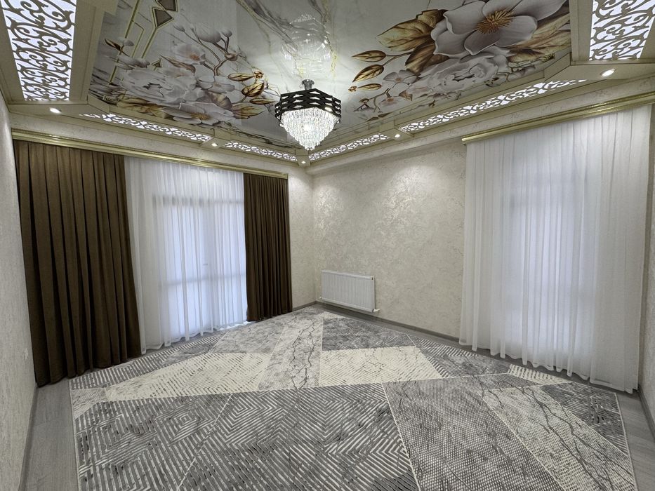 Bukhara cityda tayyor uy sotiladi 3-qavat 108 m2