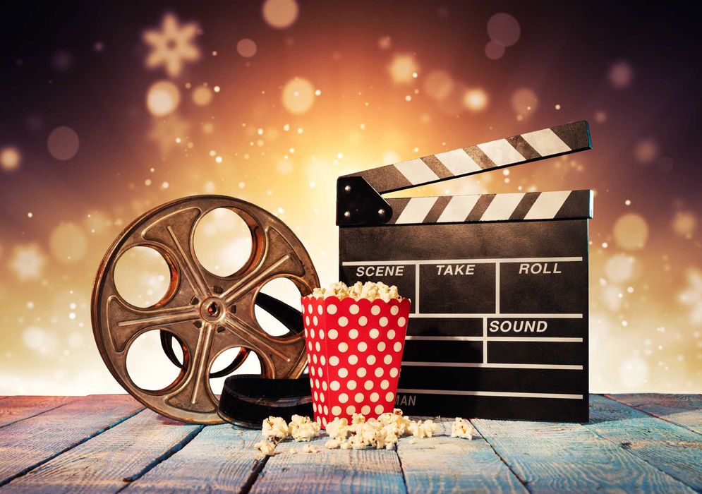 Запишу скачаю фильмы  в форматах 4К , 3D, 2D, FULL HD,HD