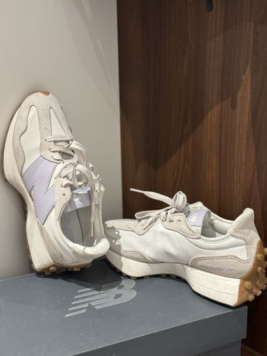 Дамски маратонки New Balance 327