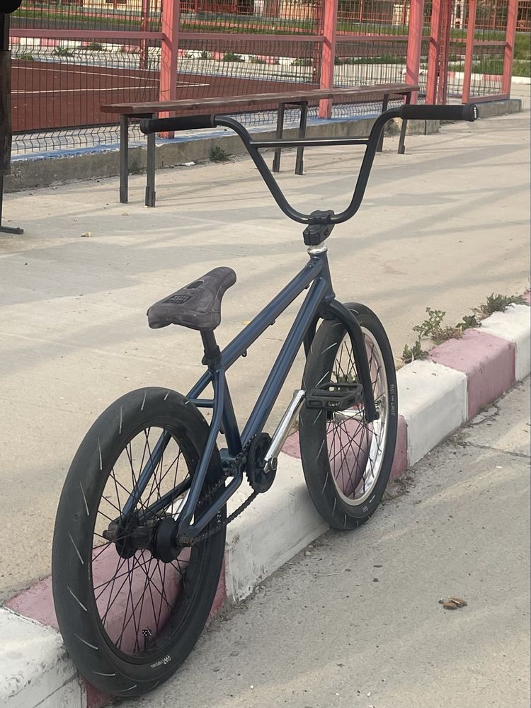 Vand bmx custom.