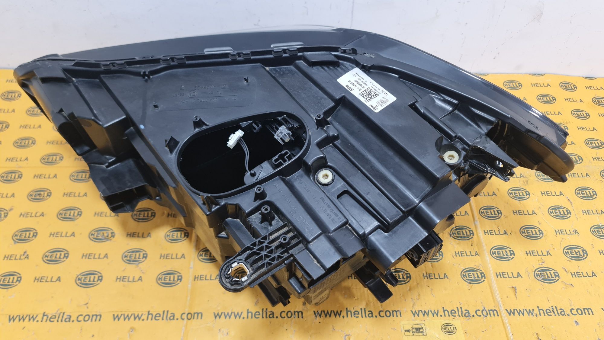 Far dreapta full led BMW X1 F48 facelift lci 7472250