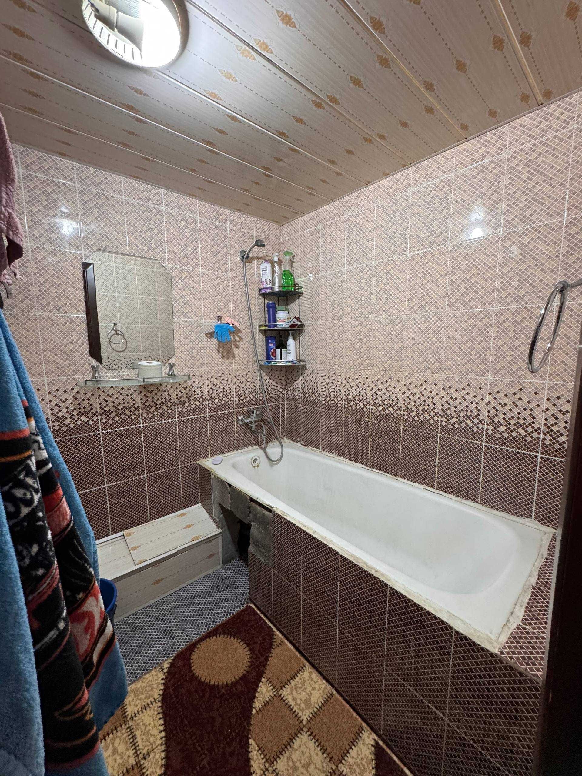Продается квартира 4/5/5 на Сергели 2