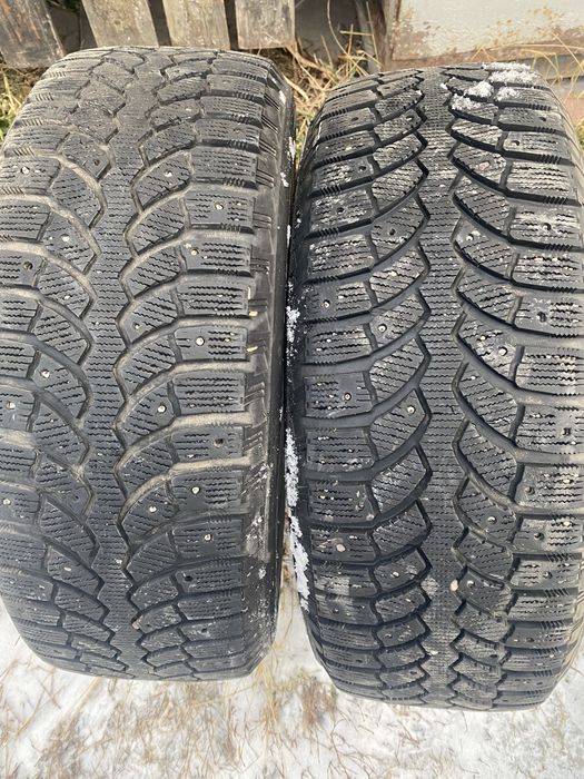 Продам резину 215/60r17