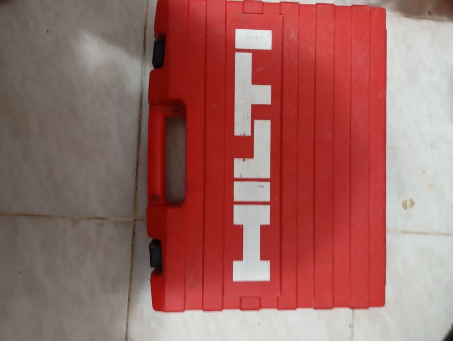 Autofiletanta Hilti la cutie