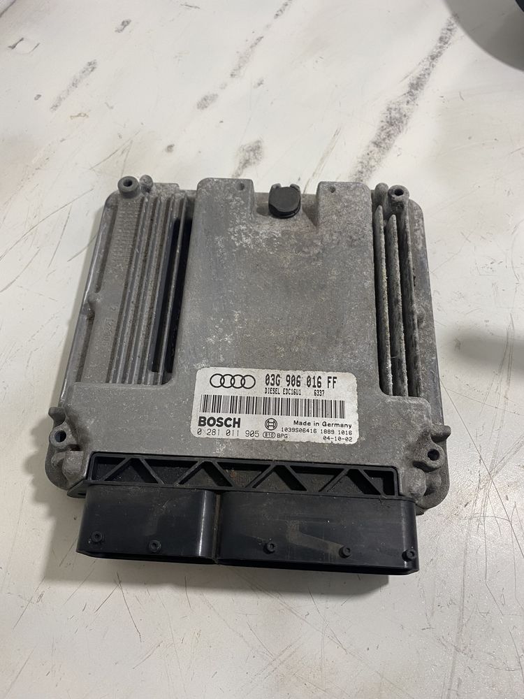 Calculator ECU motor Audi A3 8P 2.0 TDI BKD 140 cp 03G906016FF 2005