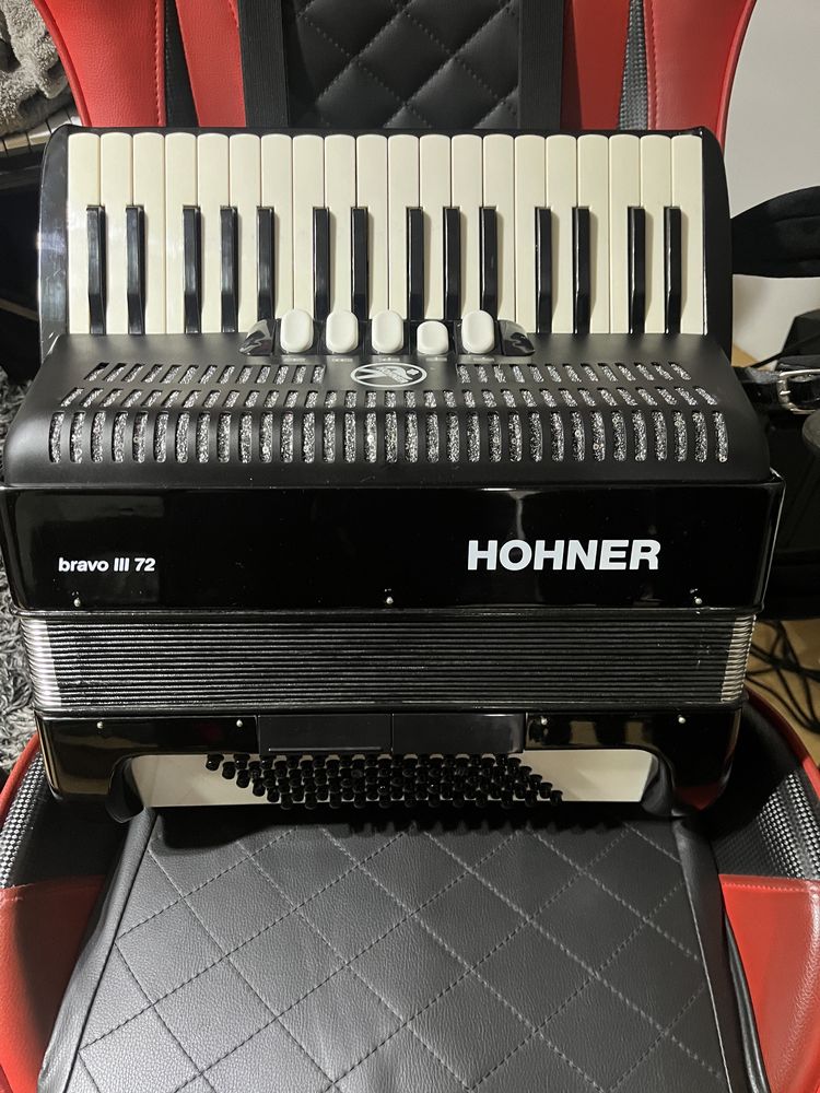 Acordeon hohner nou