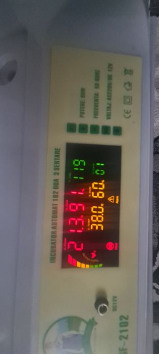 Incubator oua GF 2102