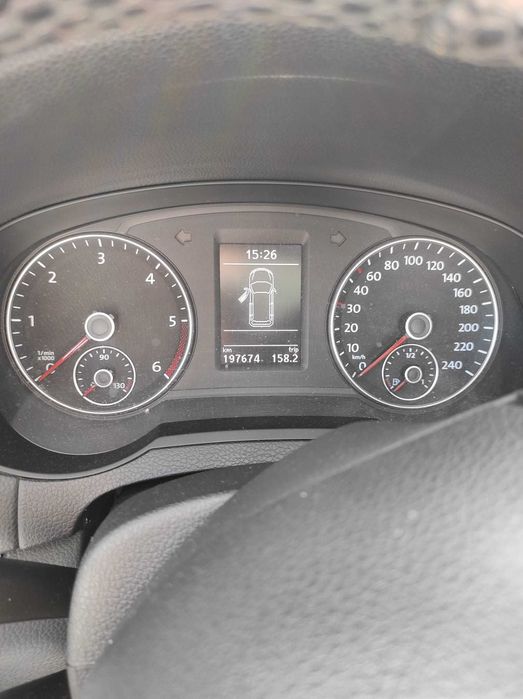 -	Volkswagen Sharan 2.0 TDI Highline