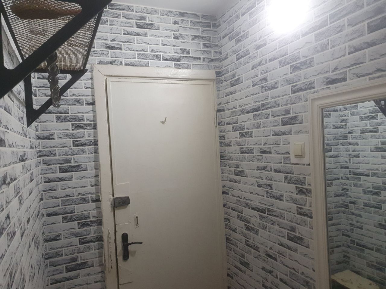 Срочно продаётся 2x комнатная квартира